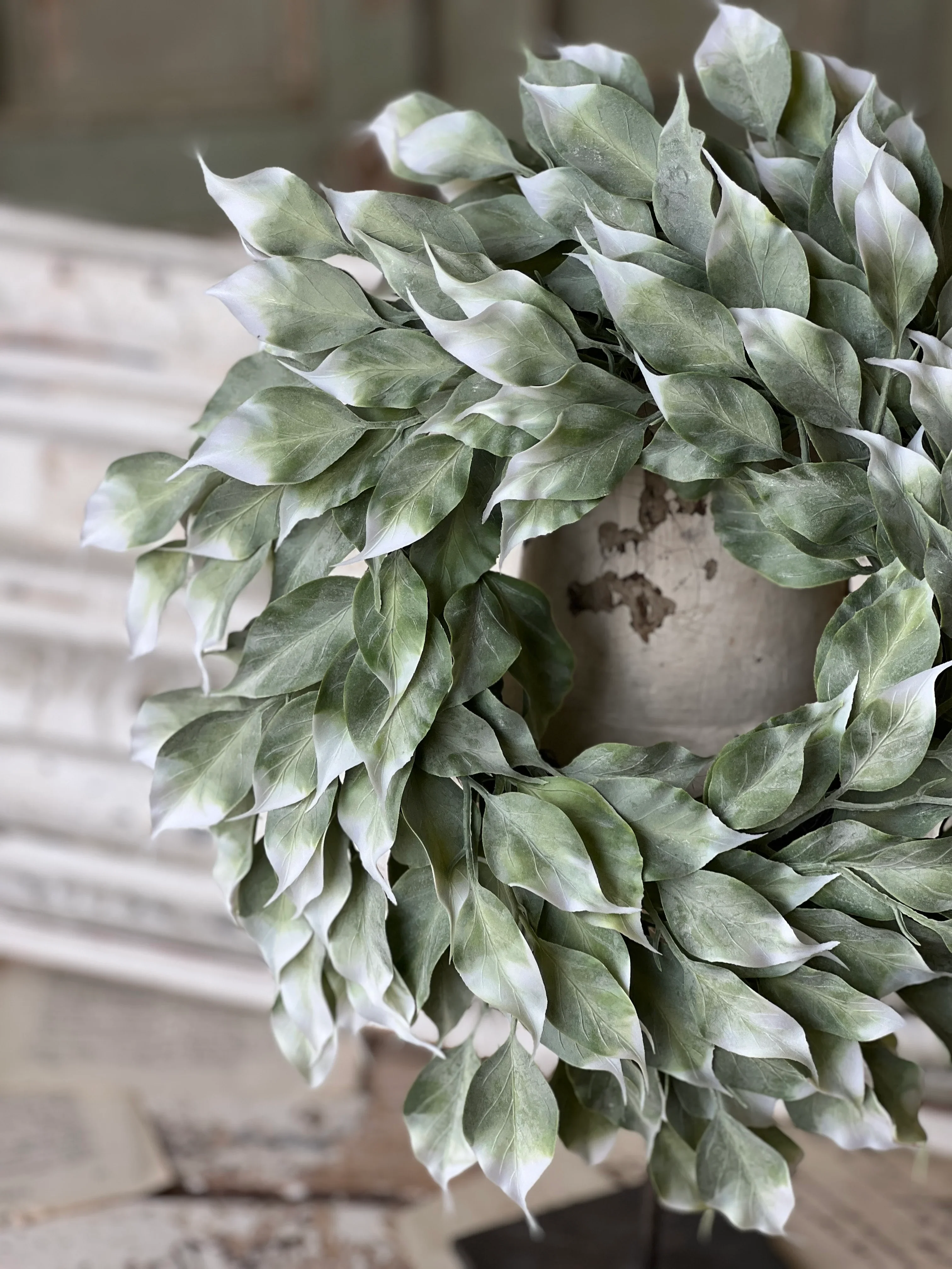 11" Gallivanting Greens Candle Ring - Image 3