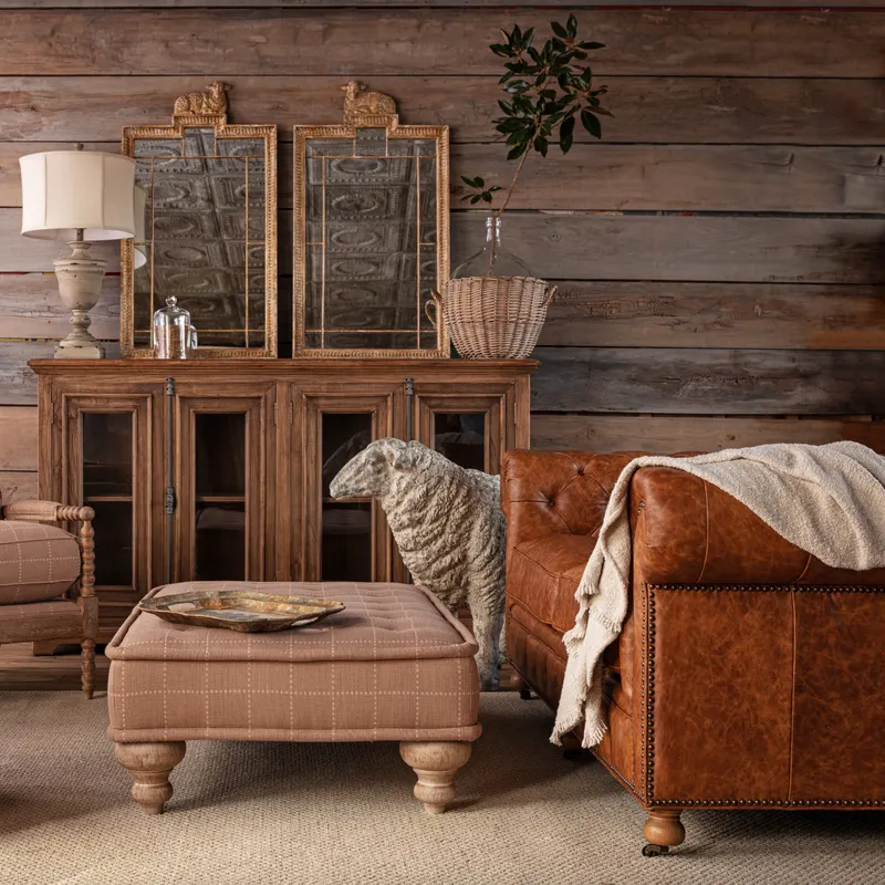 84" Grand Oaks Leather Chesterfield Sofa - Image 3